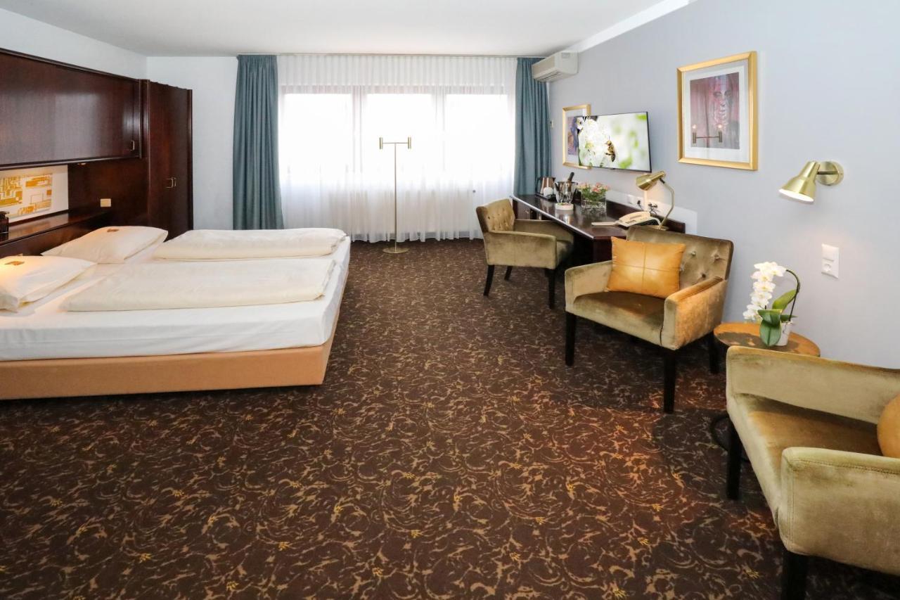 City-Hotel אסשפנבורג מראה חיצוני תמונה