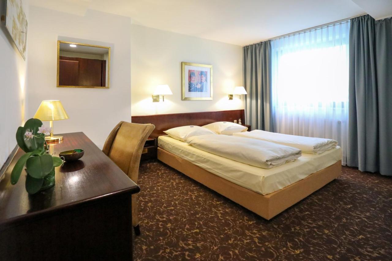 City-Hotel אסשפנבורג מראה חיצוני תמונה