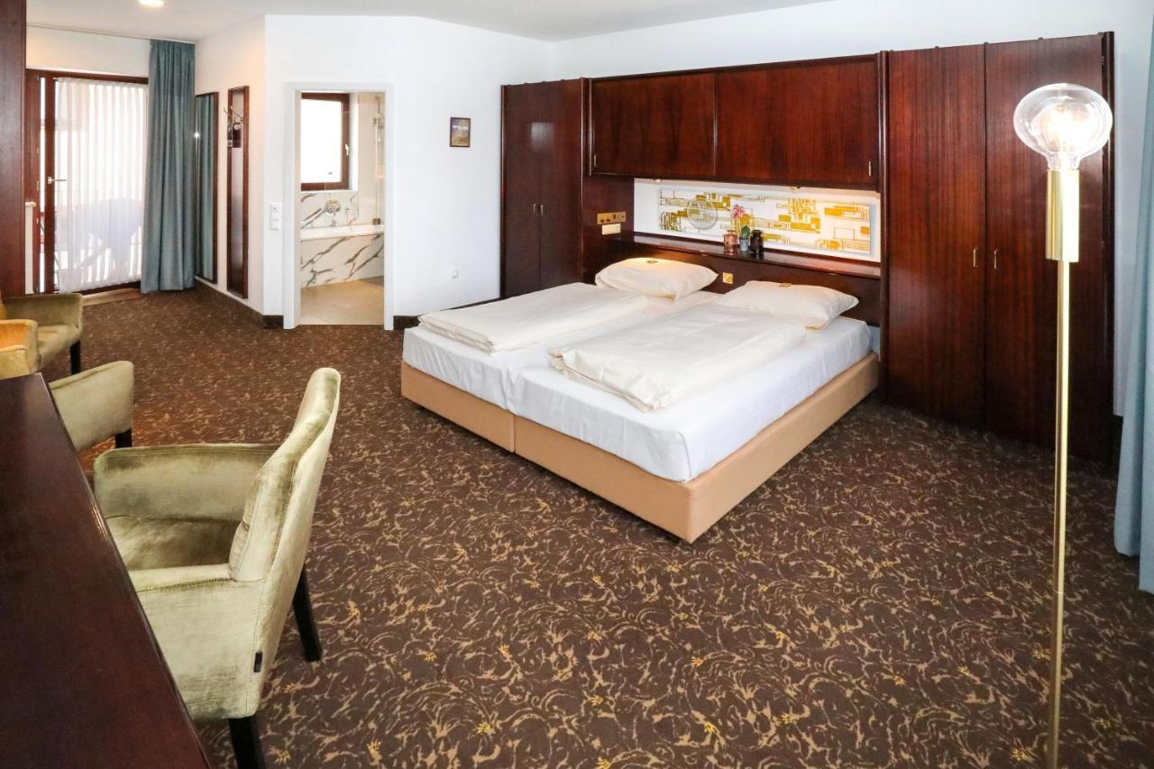 City-Hotel אסשפנבורג מראה חיצוני תמונה